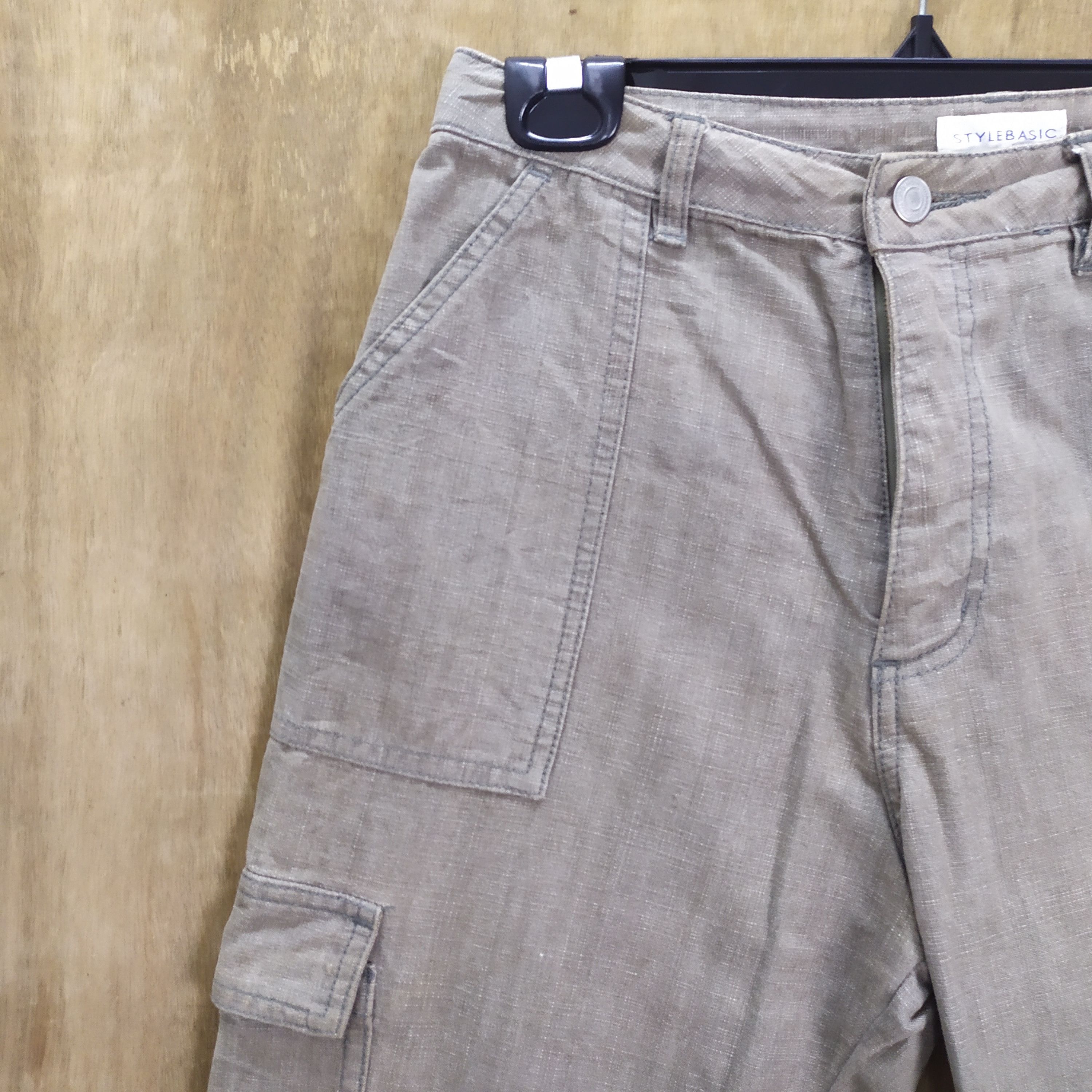 Japanese Brand STYLE BASIC FLARE CARGO PANTS Size US 27 - 5 Thumbnail