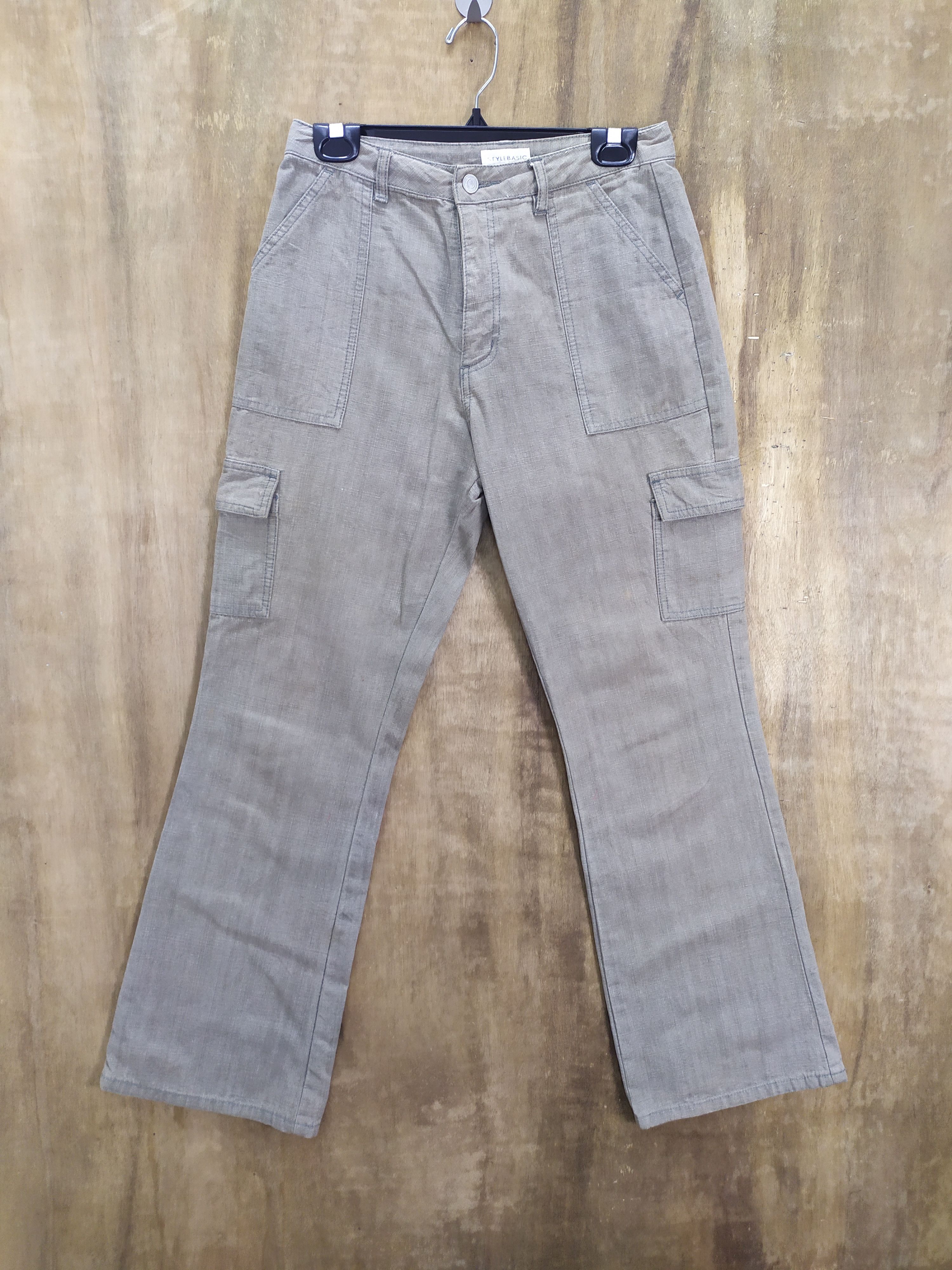 Japanese Brand STYLE BASIC FLARE CARGO PANTS Size US 27 - 1 Thumbnail