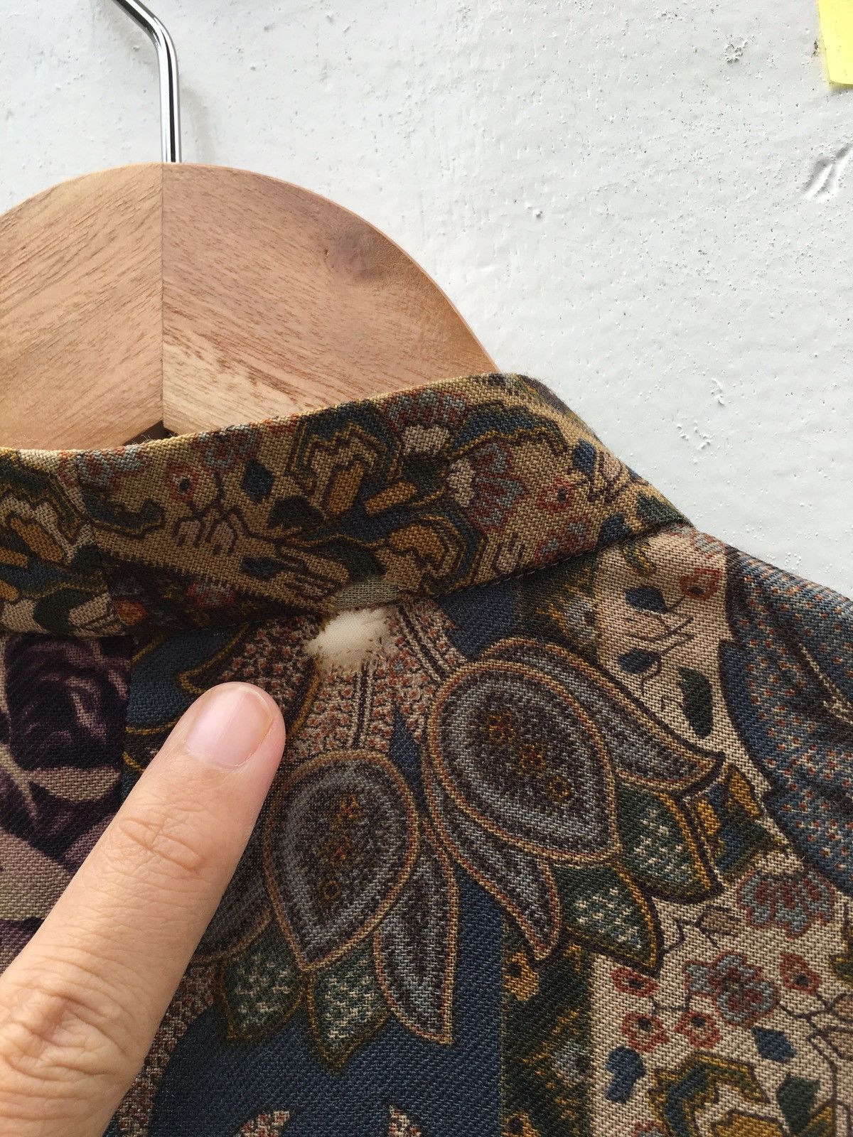 Burberry Burberry Vintage 90s Outerwear Classic Flowery Design Size US S / EU 44-46 / 1 - 12 Thumbnail