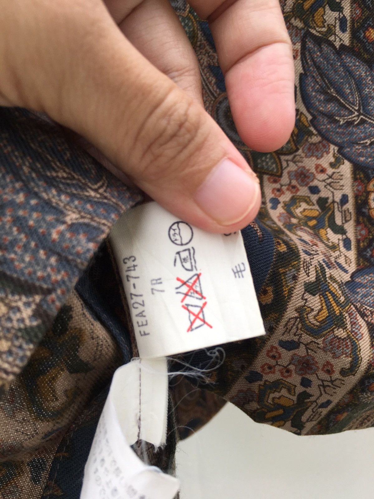 Burberry Burberry Vintage 90s Outerwear Classic Flowery Design Size US S / EU 44-46 / 1 - 11 Thumbnail