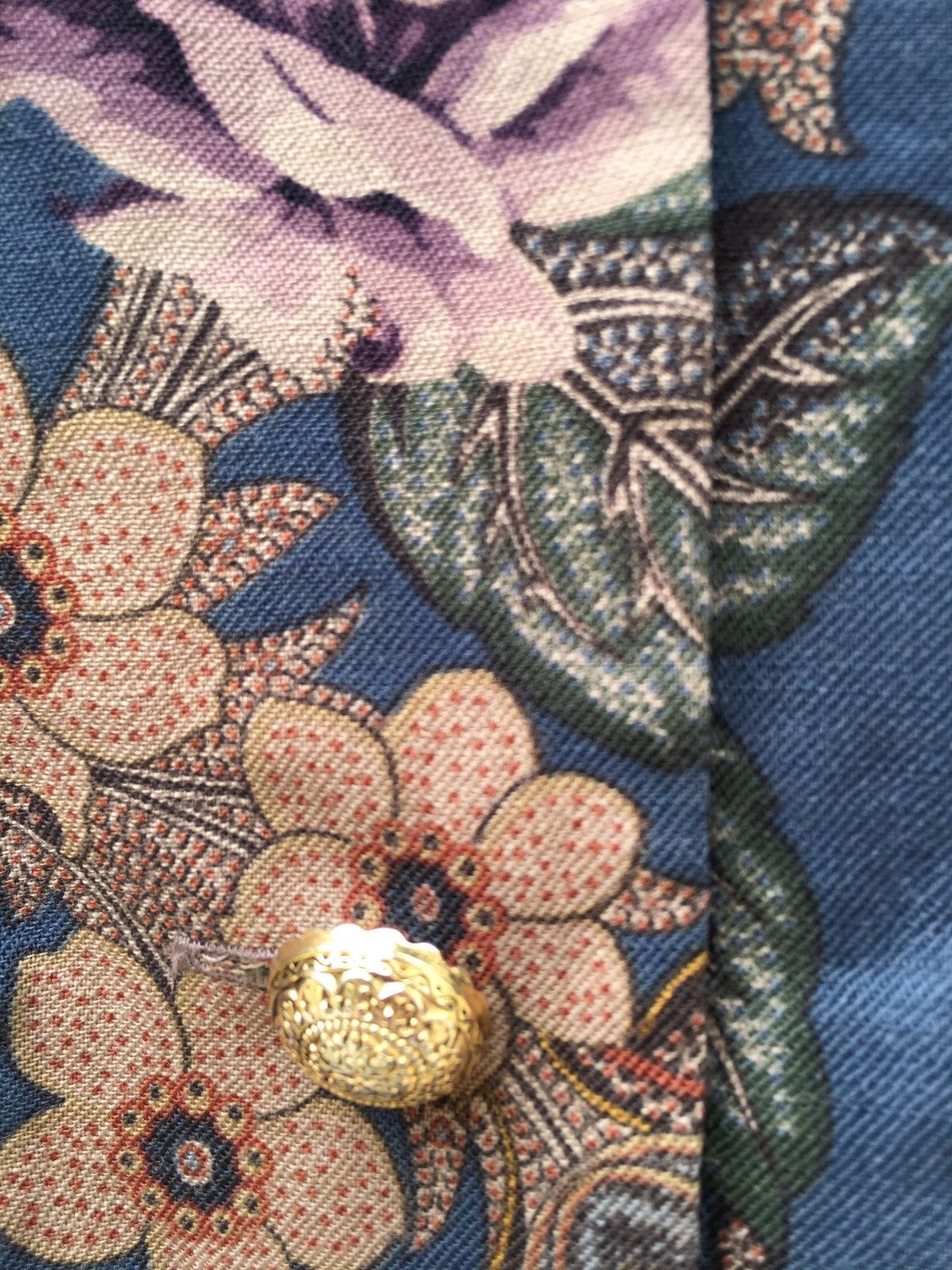 Burberry Burberry Vintage 90s Outerwear Classic Flowery Design Size US S / EU 44-46 / 1 - 5 Thumbnail
