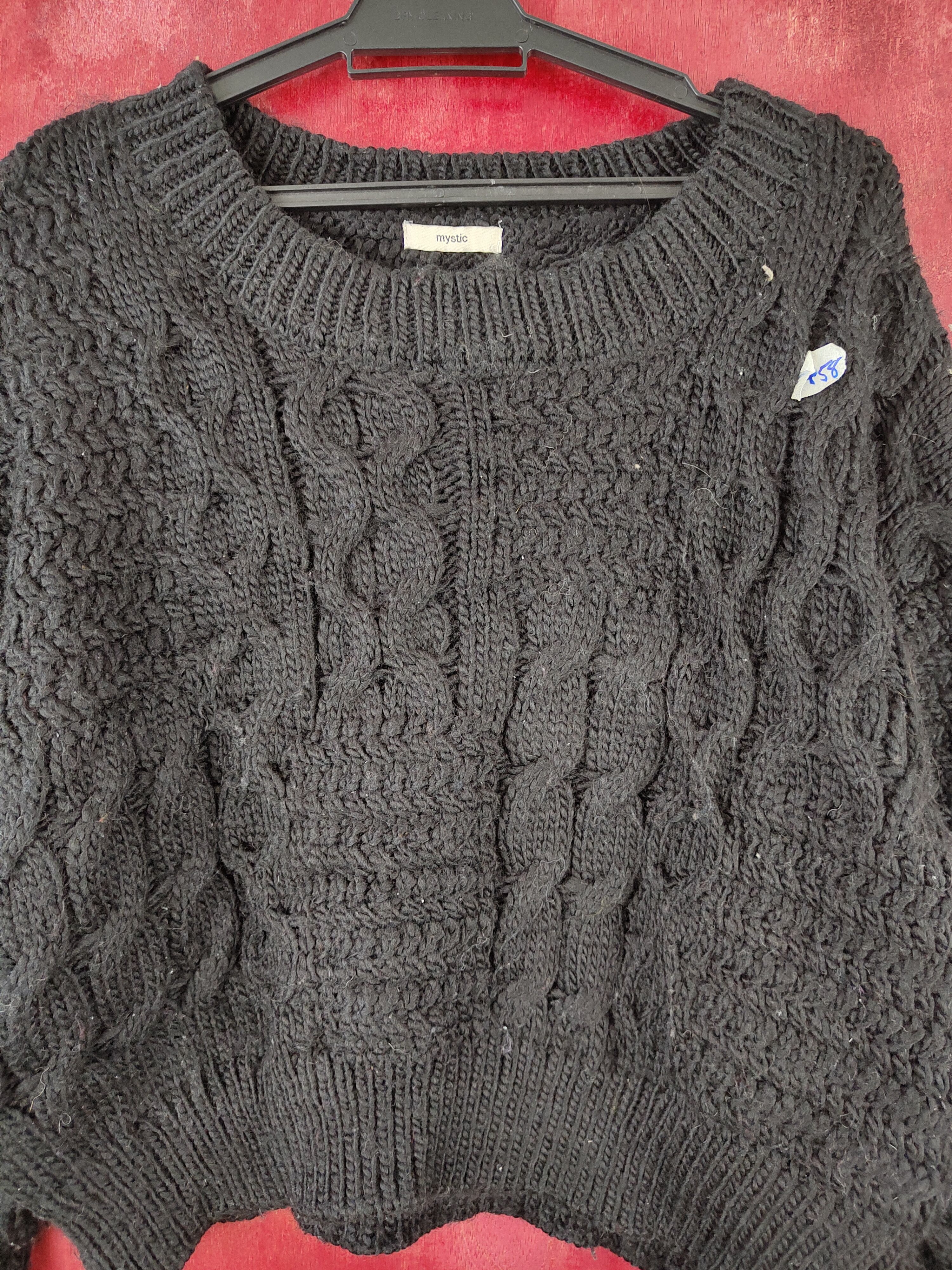 Aran Isles Knitwear × Japanese Brand Mystic Black cable Knitwear Crop Tops #5458 Size M / US 6-8 / IT 42-44 - 2 Thumbnail