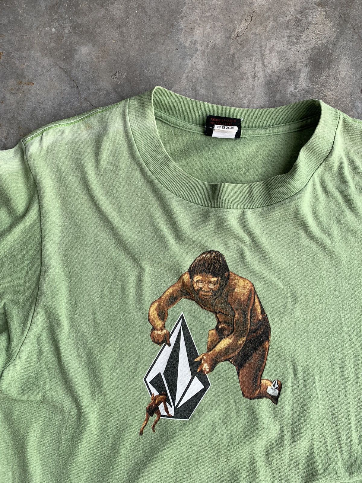 Vintage × Volcom Vintage Faded Volcom Skateboard Tshirt Size US M / EU 48-50 / 2 - 2 Thumbnail