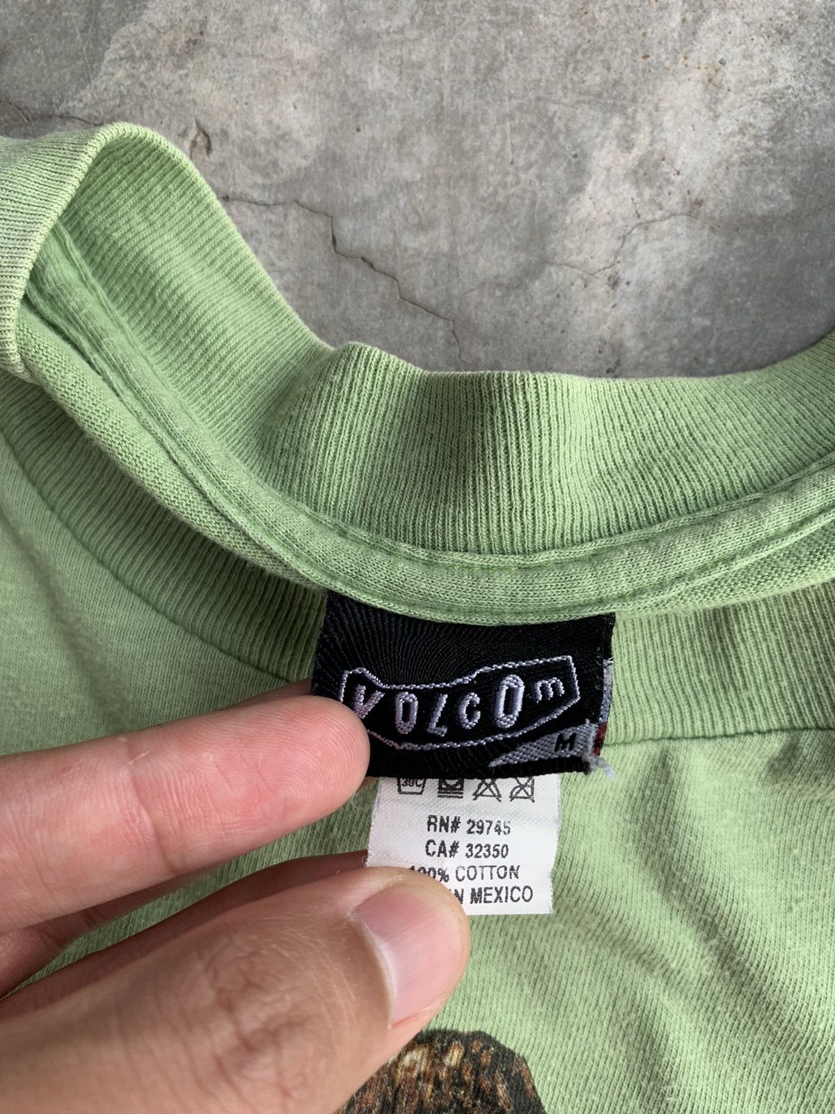 Vintage × Volcom Vintage Faded Volcom Skateboard Tshirt Size US M / EU 48-50 / 2 - 5 Thumbnail