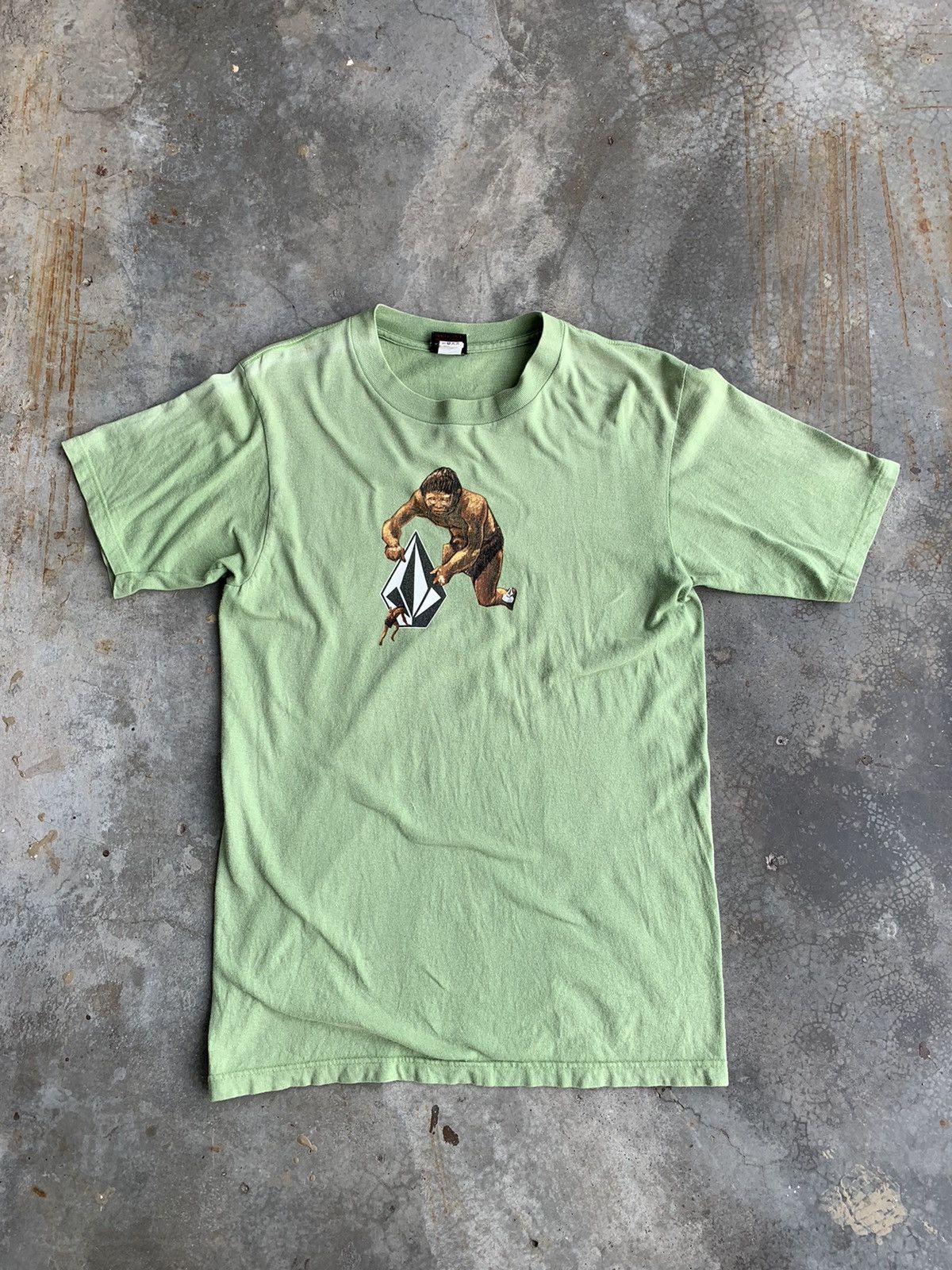 image of Vintage Faded Volcom Skateboard Tshirt in Green, Men's (Size Medium)