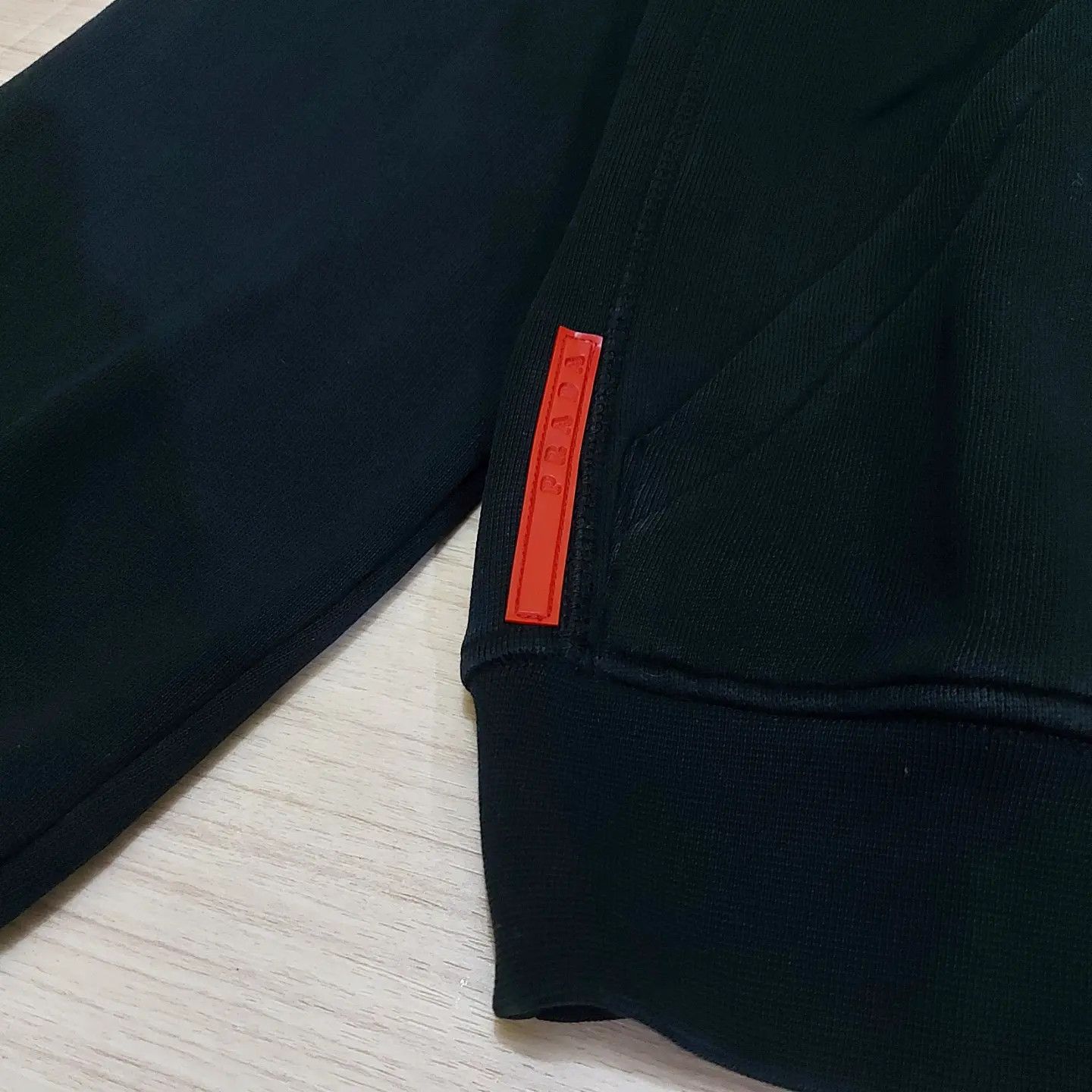 Prada PRADA Plain Black Pullover Hoodie Size US M / EU 48-50 / 2 - 4 Thumbnail