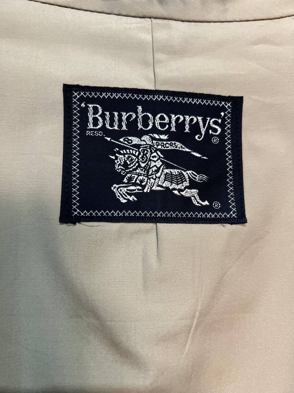 Burberry BURBERRYS’ TRENCH COAT DOUBLE BREAST Size US S / EU 44-46 / 1 - 16 Thumbnail