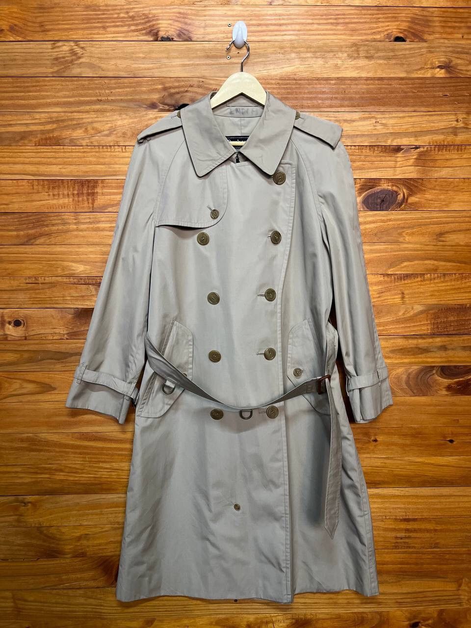 Burberry BURBERRYS’ TRENCH COAT DOUBLE BREAST Size US S / EU 44-46 / 1 - 2 Thumbnail