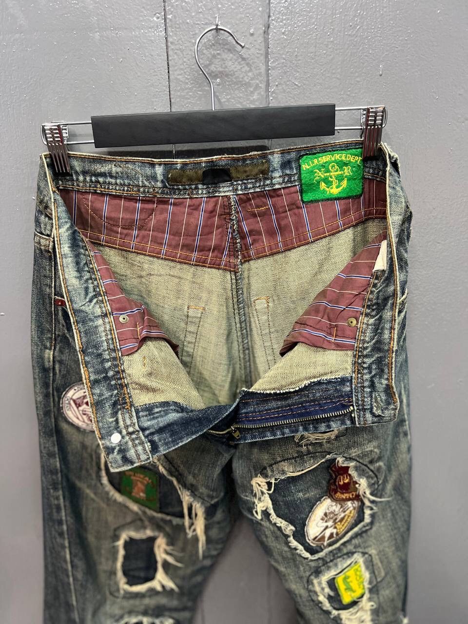 Japanese Brand VINTAGE NIR DISTRESS BADGES JEANS Size US 33 - 14 Thumbnail