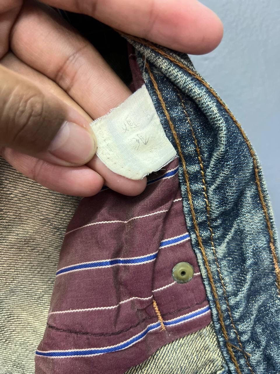 Japanese Brand VINTAGE NIR DISTRESS BADGES JEANS Size US 33 - 15 Thumbnail