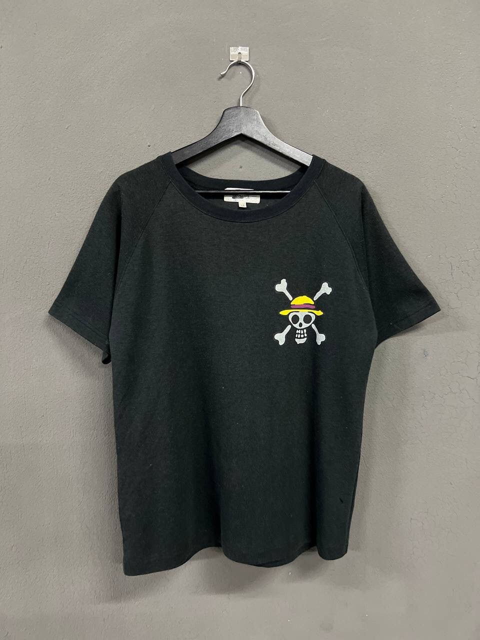 Anime VINTAGE ONE PIECE MUGIWARA PIRATES TEES Size US M / EU 48-50 / 2 - 2 Thumbnail