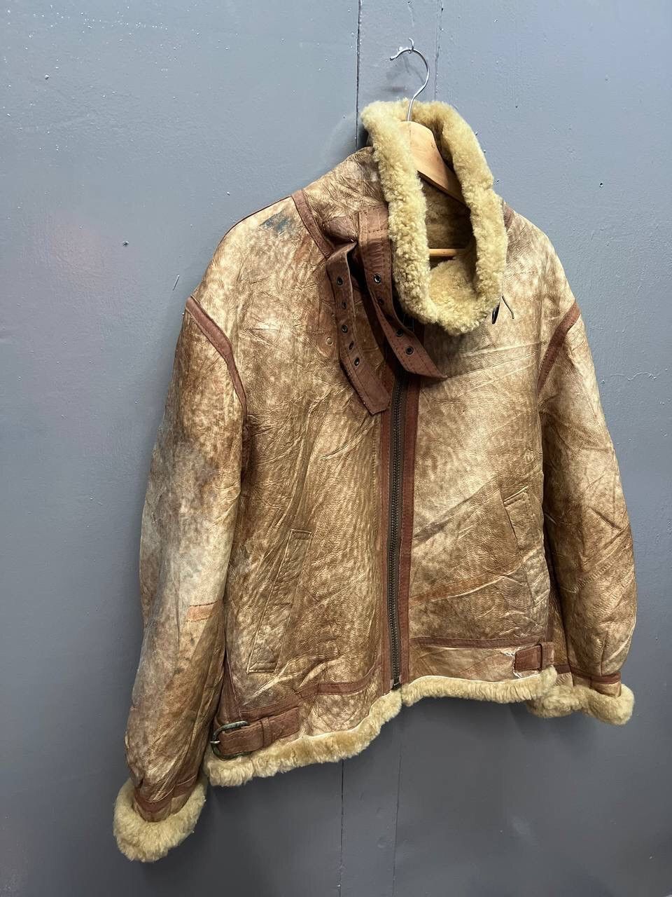 Other VINTAGE TERRA AUSTRALIS SHEEPSKIN SHEARLING JACKET Size US M / EU 48-50 / 2 - 2 Thumbnail