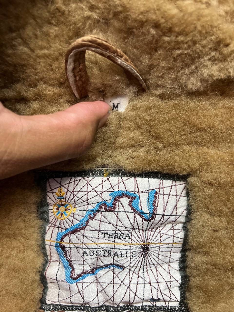 Other VINTAGE TERRA AUSTRALIS SHEEPSKIN SHEARLING JACKET Size US M / EU 48-50 / 2 - 17 Thumbnail