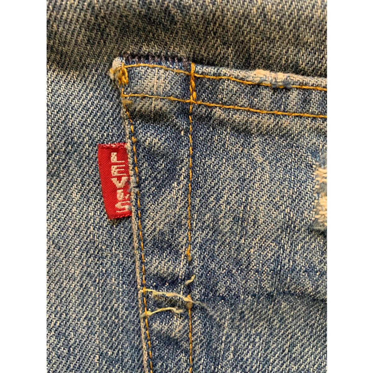 Levi's LEVI’S VINTAGE “1985” 501XX ARCHIVAL MODEL SELVEDGE JEANS Size US 34 / EU 50 - 3 Thumbnail
