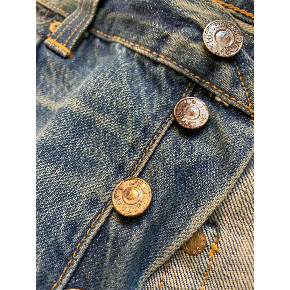 Levi's LEVI’S VINTAGE “1985” 501XX ARCHIVAL MODEL SELVEDGE JEANS Size US 34 / EU 50 - 10 Thumbnail