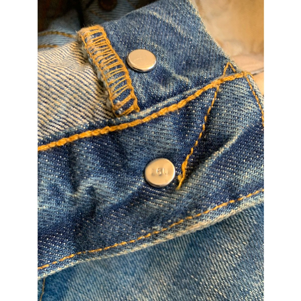 Levi's LEVI’S VINTAGE “1985” 501XX ARCHIVAL MODEL SELVEDGE JEANS Size US 34 / EU 50 - 18 Thumbnail