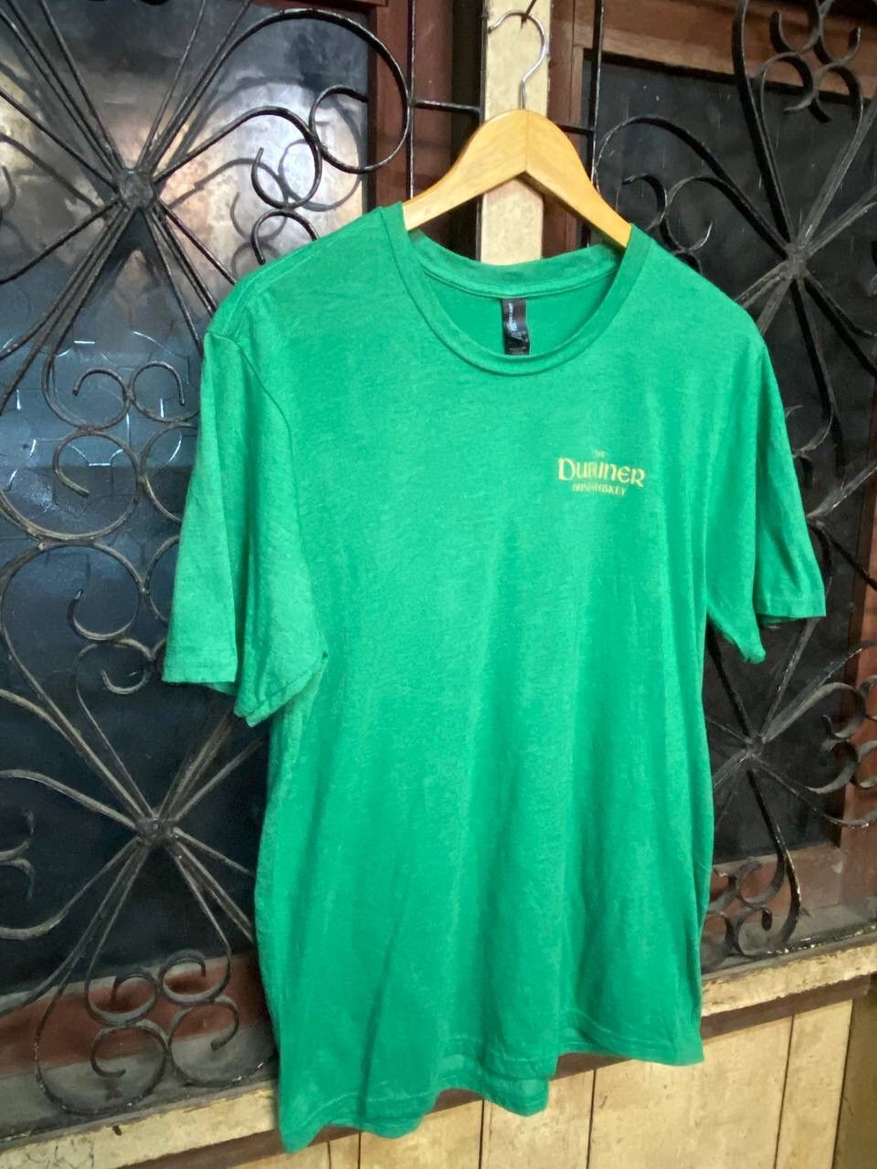 American Apparel × Vintage THE DUBLINER IRISH WHISKEY 50/50 TSHIRT Size US L / EU 52-54 / 3 - 8 Thumbnail