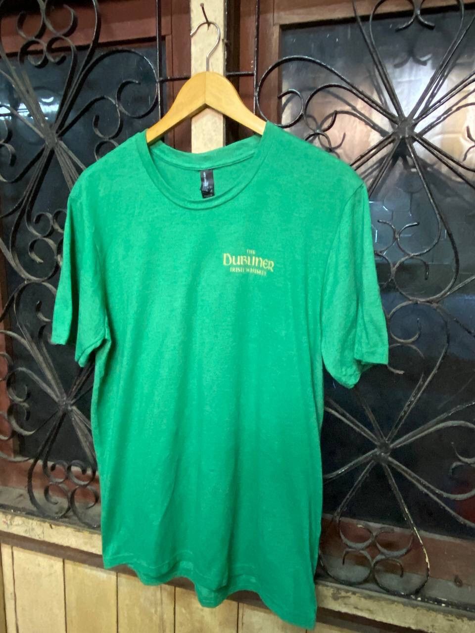 American Apparel × Vintage THE DUBLINER IRISH WHISKEY 50/50 TSHIRT Size US L / EU 52-54 / 3 - 9 Thumbnail