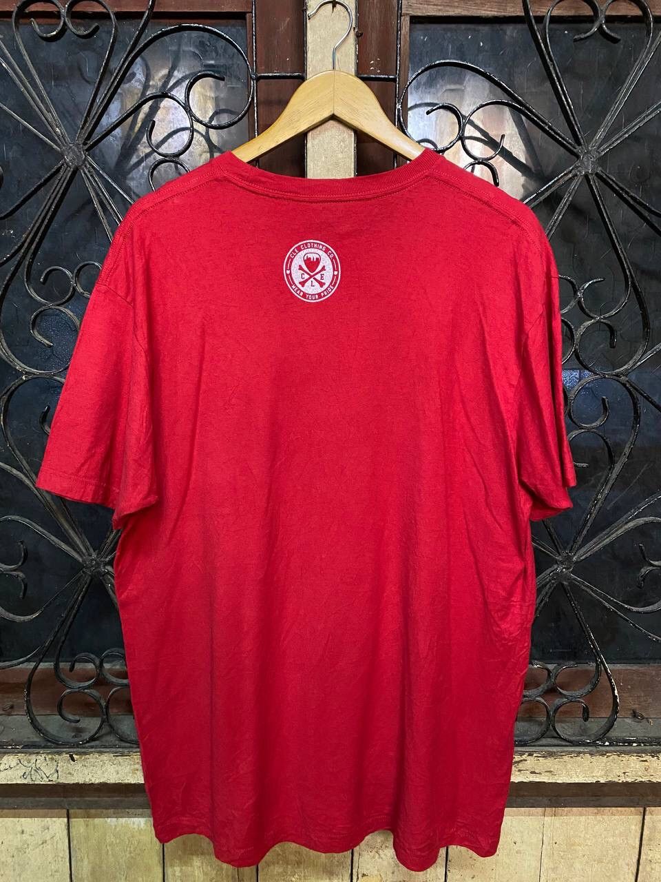 American Apparel CLEVELAND’S INDIANS FOOTBALL TSHIRT Size US XL / EU 56 / 4 - 8 Thumbnail
