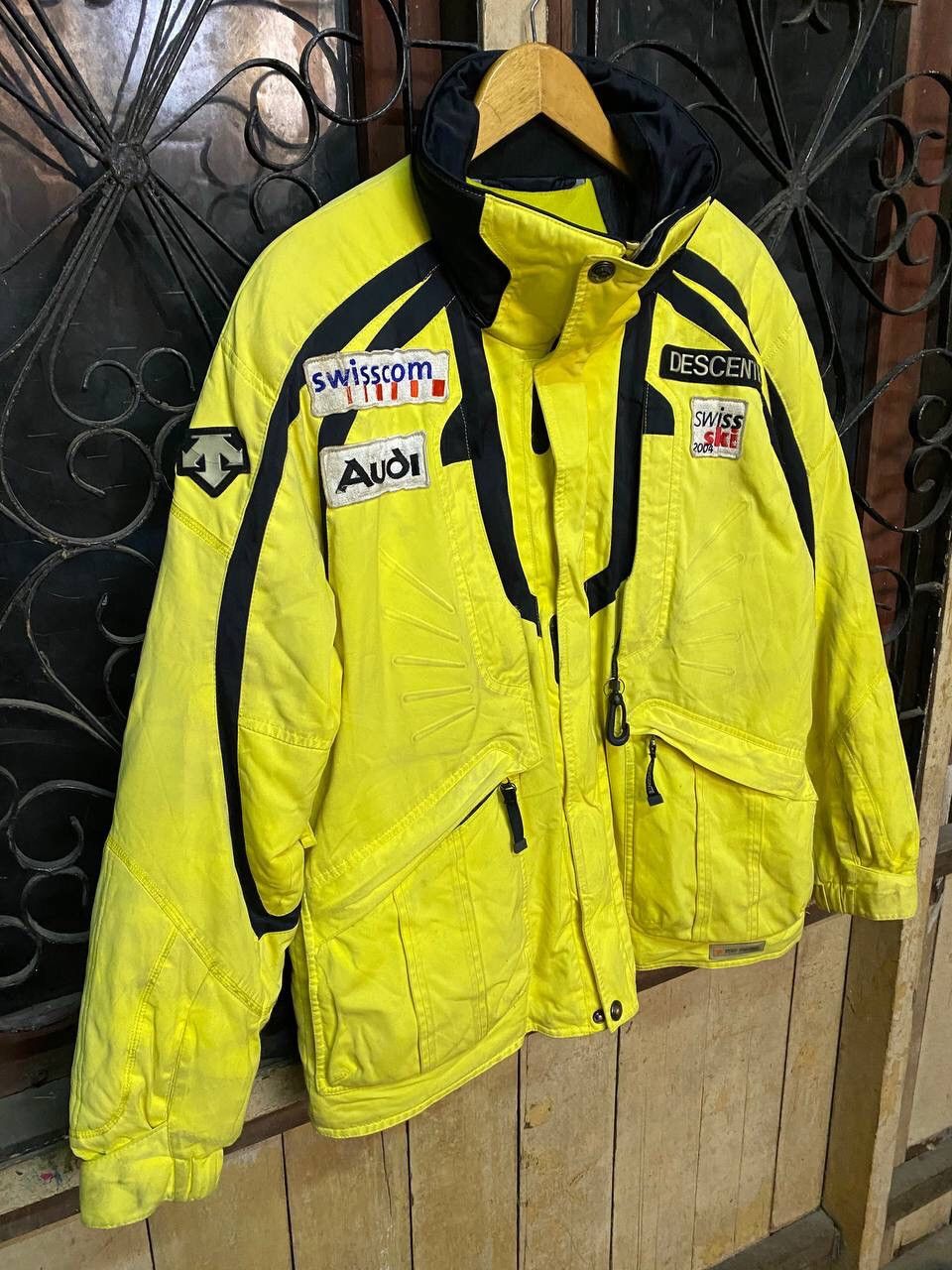 Descente Descente Swiss Ski Jacket 2004 Size US XL / EU 56 / 4 - 2 Thumbnail