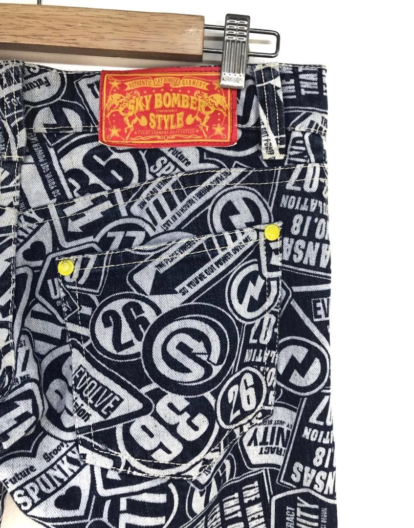 Hysteric Glamour × Undercover Japanese Brand Co&Lu All Over Print Signboard Denim Jeans Size US 30 / EU 46 - 10 Thumbnail