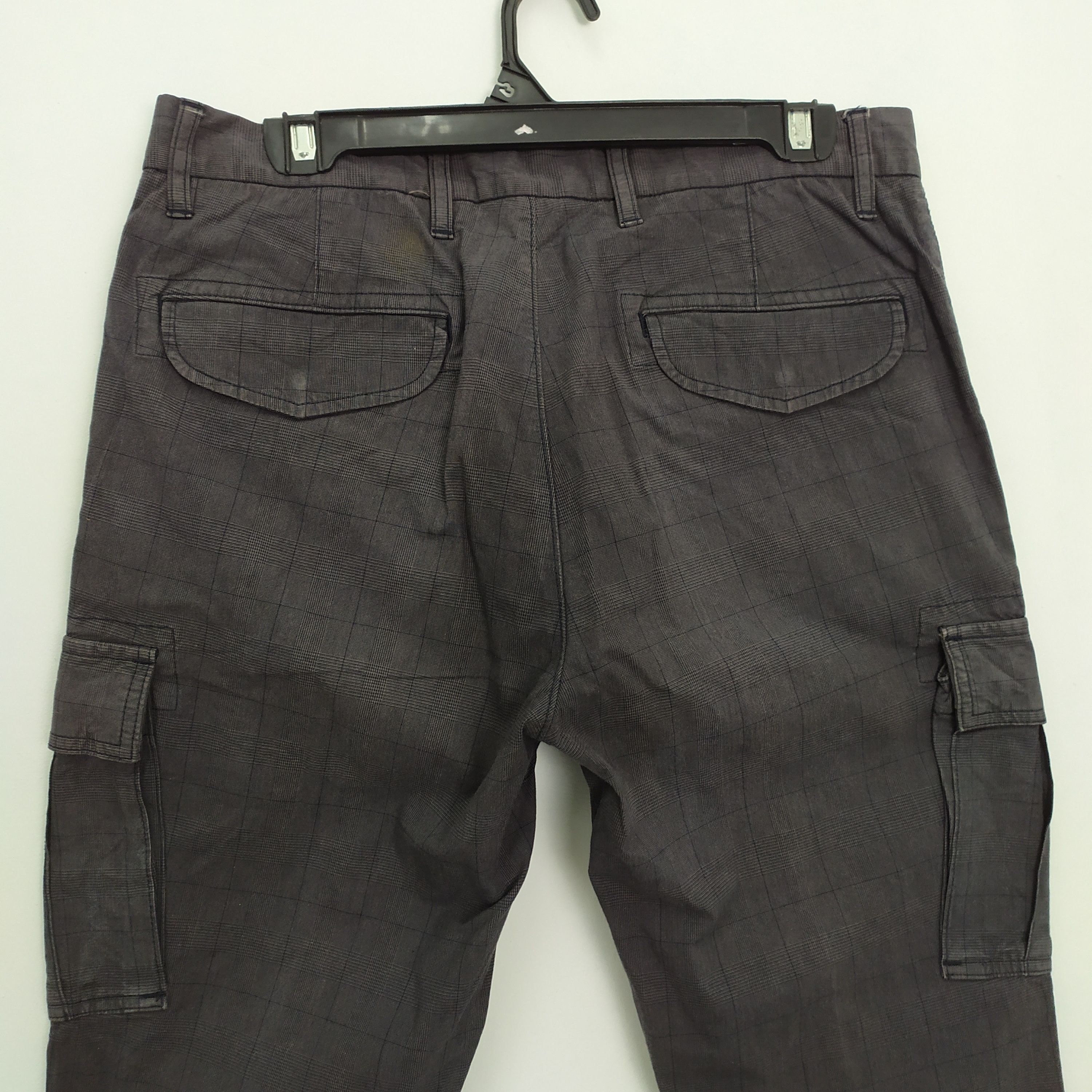 Flannel × Japanese Brand × Vintage JAPAN BRAND FADED BLACK CHEKERED CARGO PANTS Size US 32 / EU 48 - 9 Thumbnail
