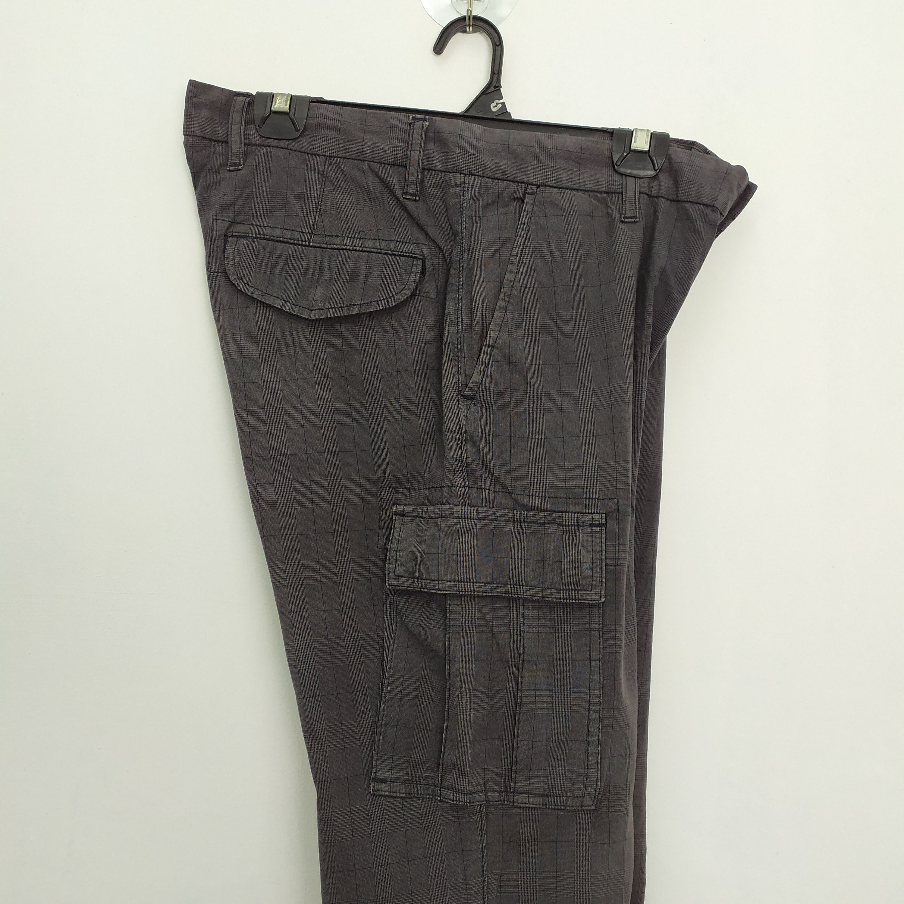Flannel × Japanese Brand × Vintage JAPAN BRAND FADED BLACK CHEKERED CARGO PANTS Size US 32 / EU 48 - 12 Thumbnail