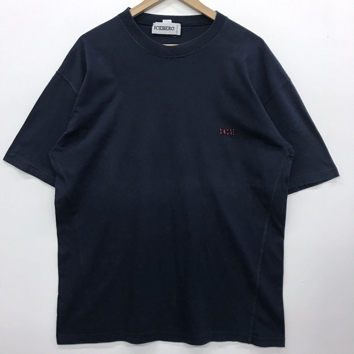 Iceberg Rare iceberg small logo embroidery men tshirt Size US L / EU 52-54 / 3 - 2 Thumbnail