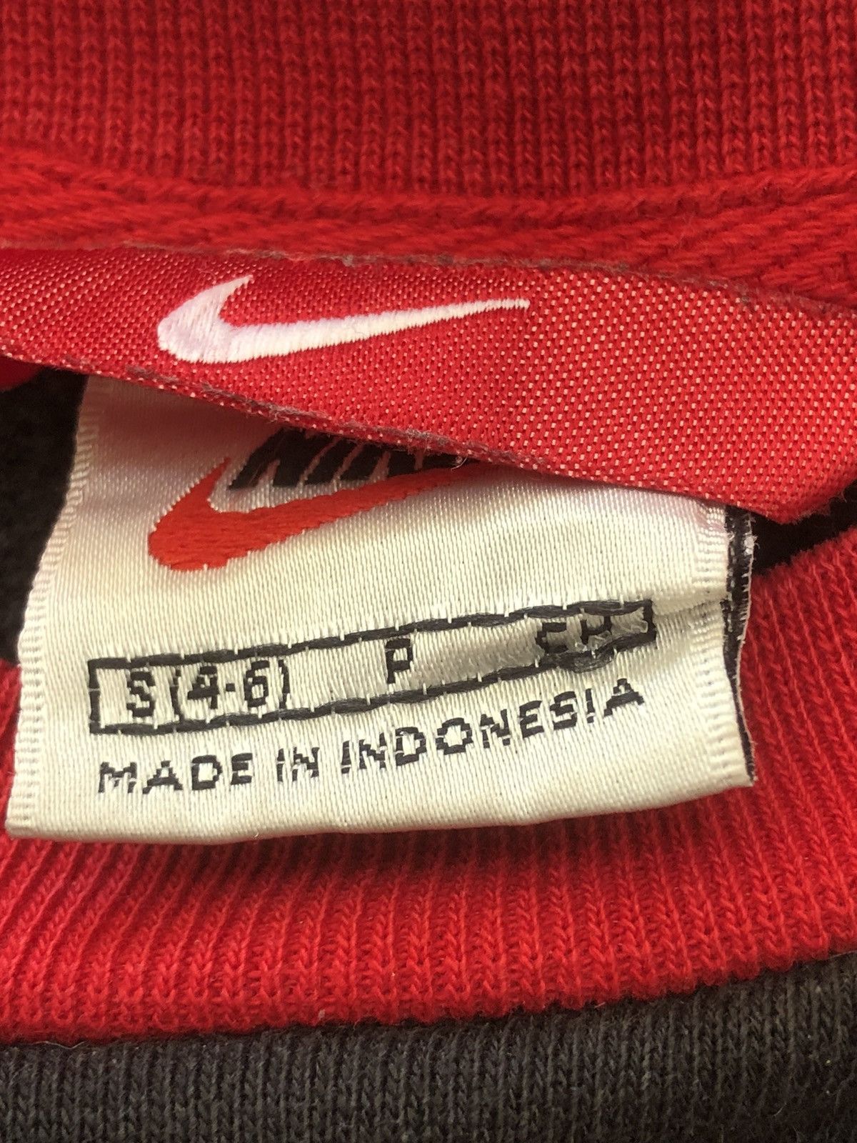 Nike 🔥MUST GONE❌90’s NIKE Sweatshirt Color Block sz M Size US M / EU 48-50 / 2 - 5 Thumbnail