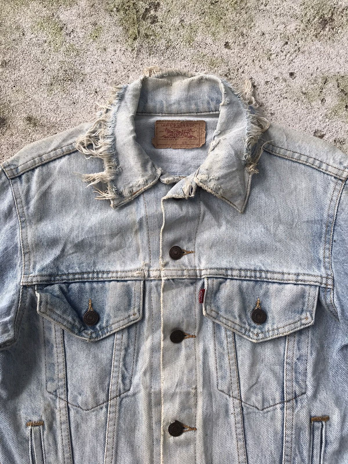 Levi's VINTAGE LEVIS TRUCKER DENIM JCKT KURTCOBAIN Size US S / EU 44-46 / 1 - 6 Thumbnail