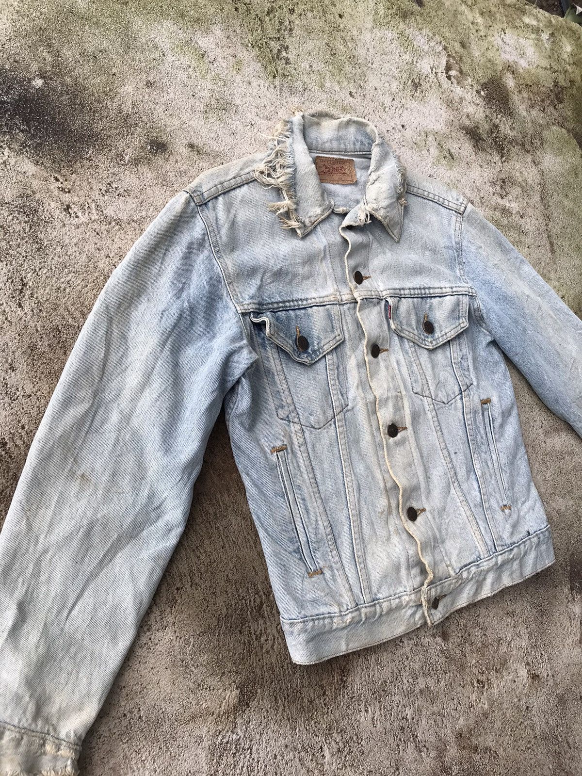 Levi's VINTAGE LEVIS TRUCKER DENIM JCKT KURTCOBAIN Size US S / EU 44-46 / 1 - 4 Thumbnail