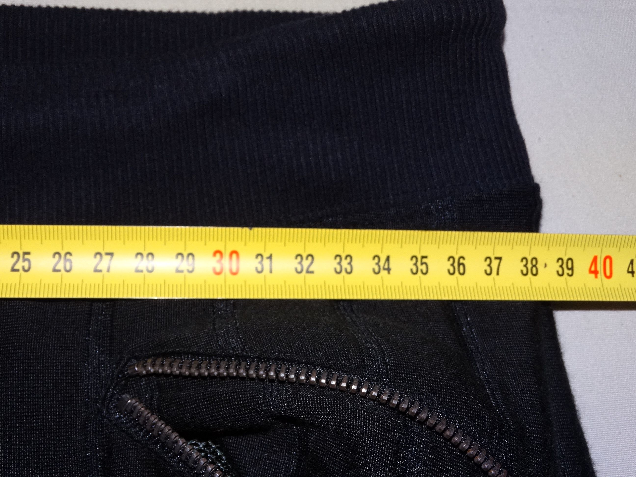 Diesel × Diesel Black Gold H7 diesel jogger cropped pant women w26 plisse stripes Size 26" / US 2 / IT 38 - 8 Thumbnail