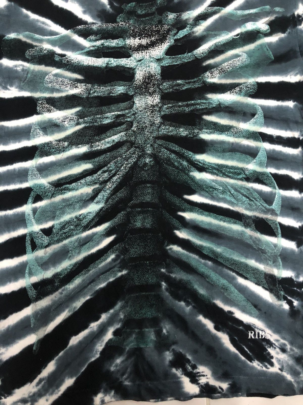 Vintage Vintage Ribs Skull Tie Dye Bleach T-Shirt Size US M / EU 48-50 / 2 - 3 Thumbnail