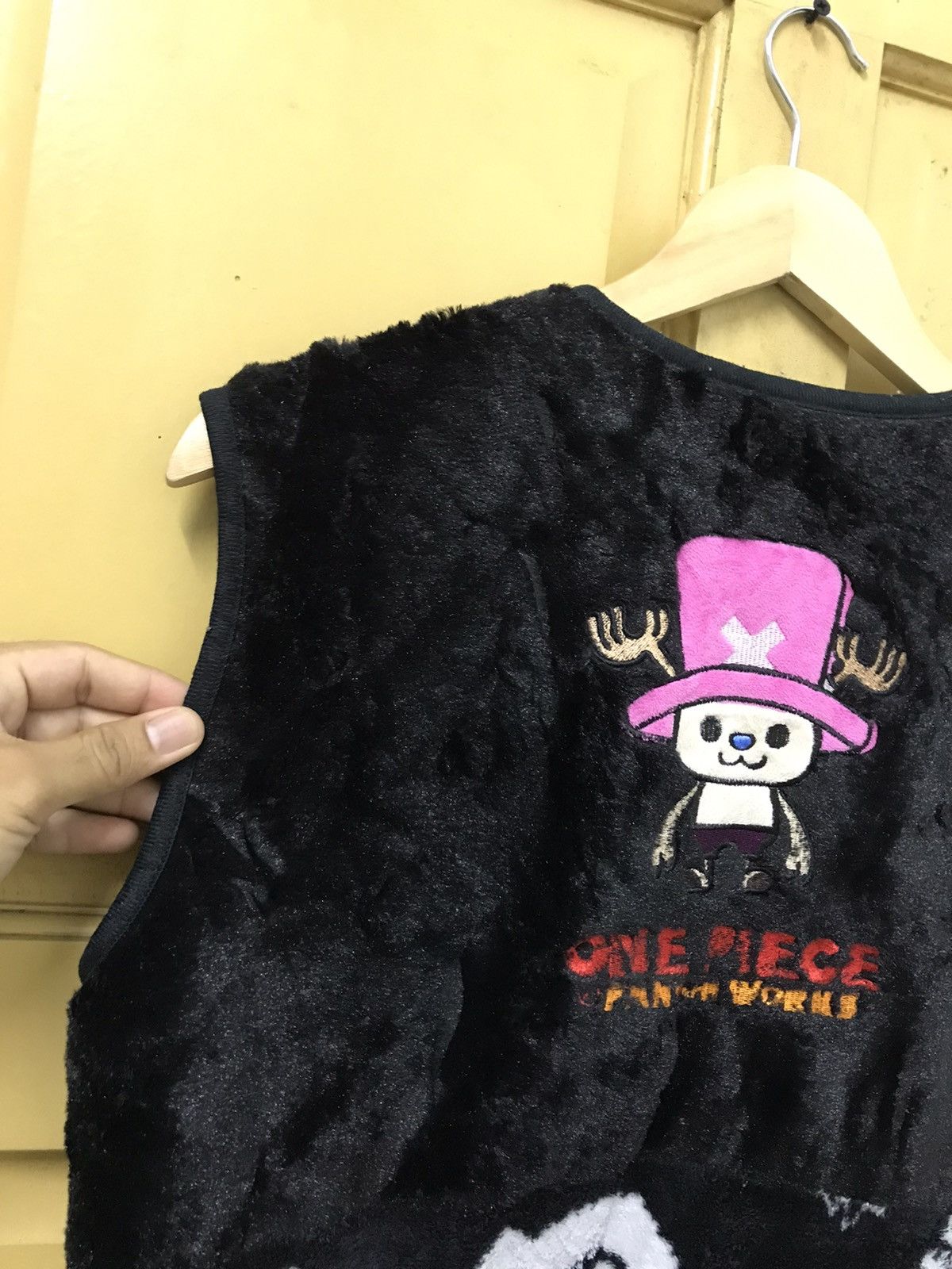 Anime Vintage One Piece Embroidery Fleece Vest Jacket Size US L / EU 52-54 / 3 - 3 Thumbnail