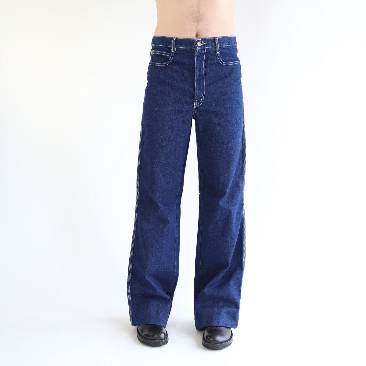 Vintage Brtittania flared bell bottom jeans Size US 31 - 2 Thumbnail