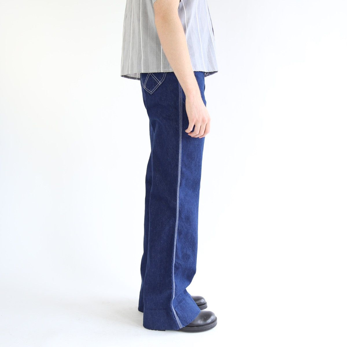 Vintage Brtittania flared bell bottom jeans Size US 31 - 4 Thumbnail