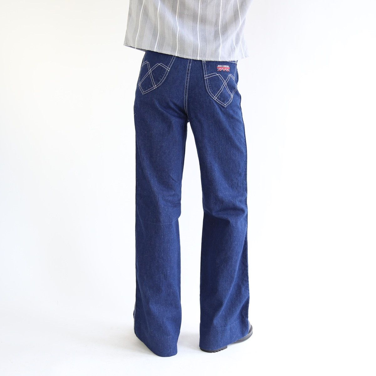 Vintage Brtittania flared bell bottom jeans Size US 31 - 8 Thumbnail