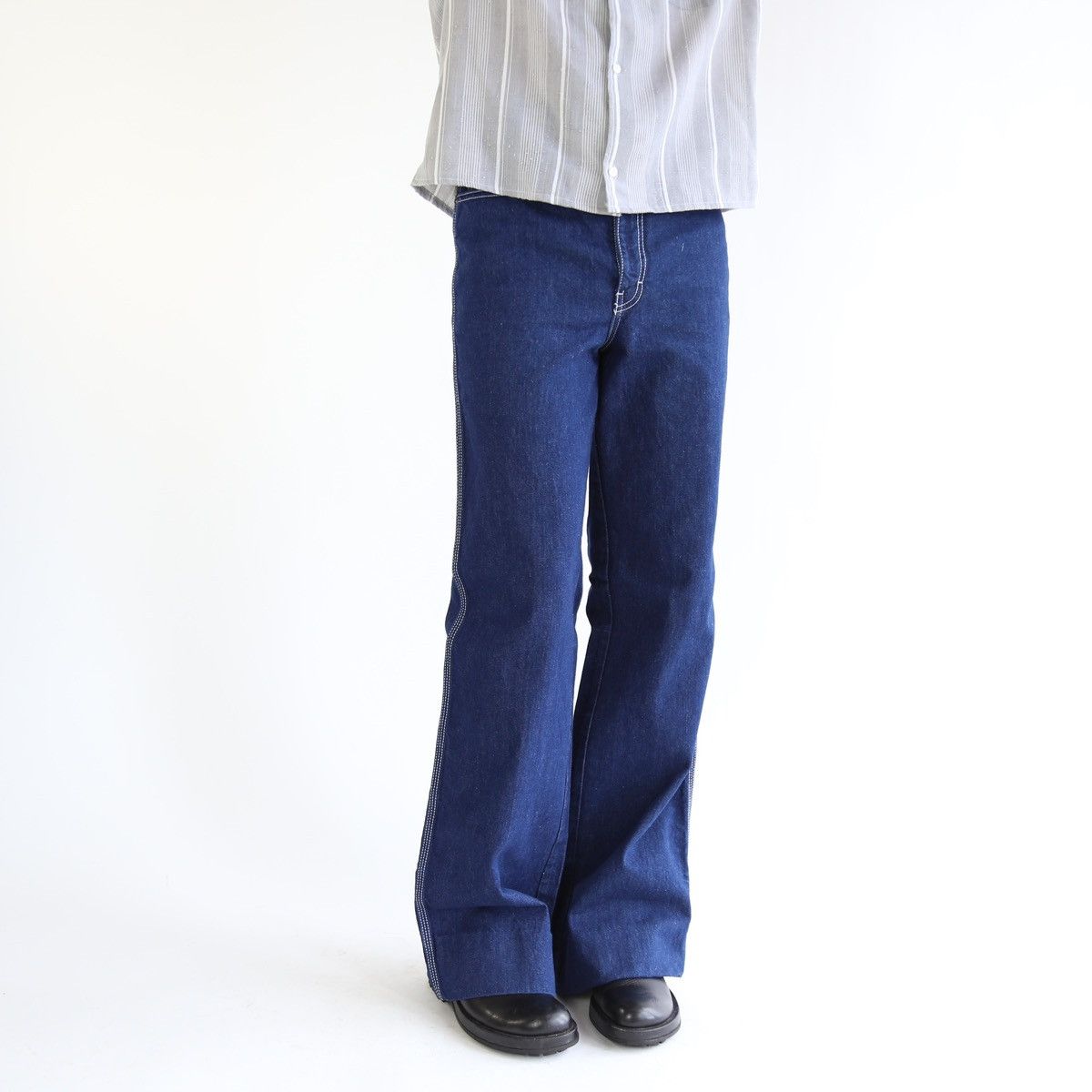 Vintage Brtittania flared bell bottom jeans Size US 31 - 5 Thumbnail