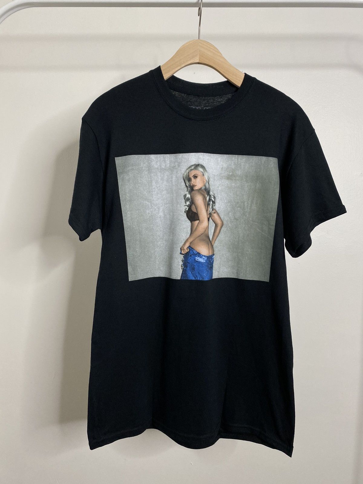 Kendall And Kylie Kylie Jenner Cheeks T Shirt Size Medium DS Size US M / EU 48-50 / 2 - 3 Thumbnail