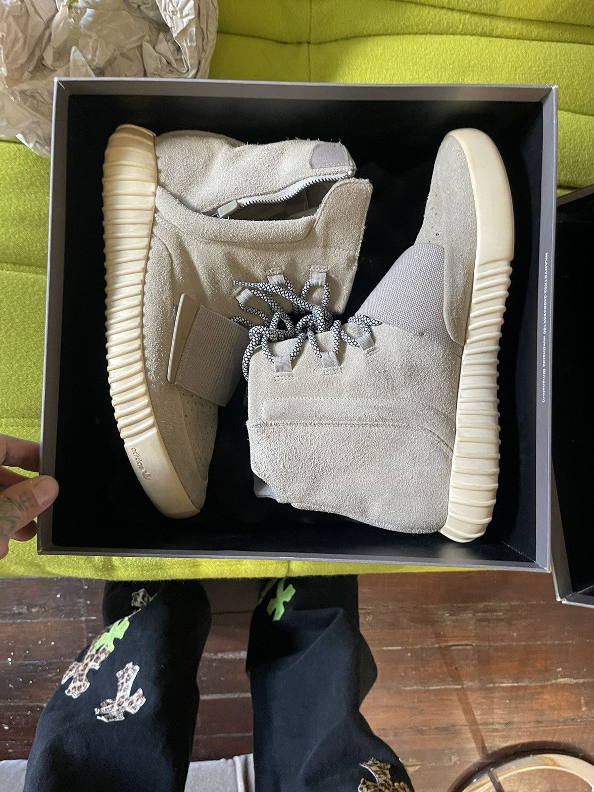 image of Adidas x Kanye West Yeezy Boost 750 1St Drop OG Size 11 Shoes in Grey, Men's