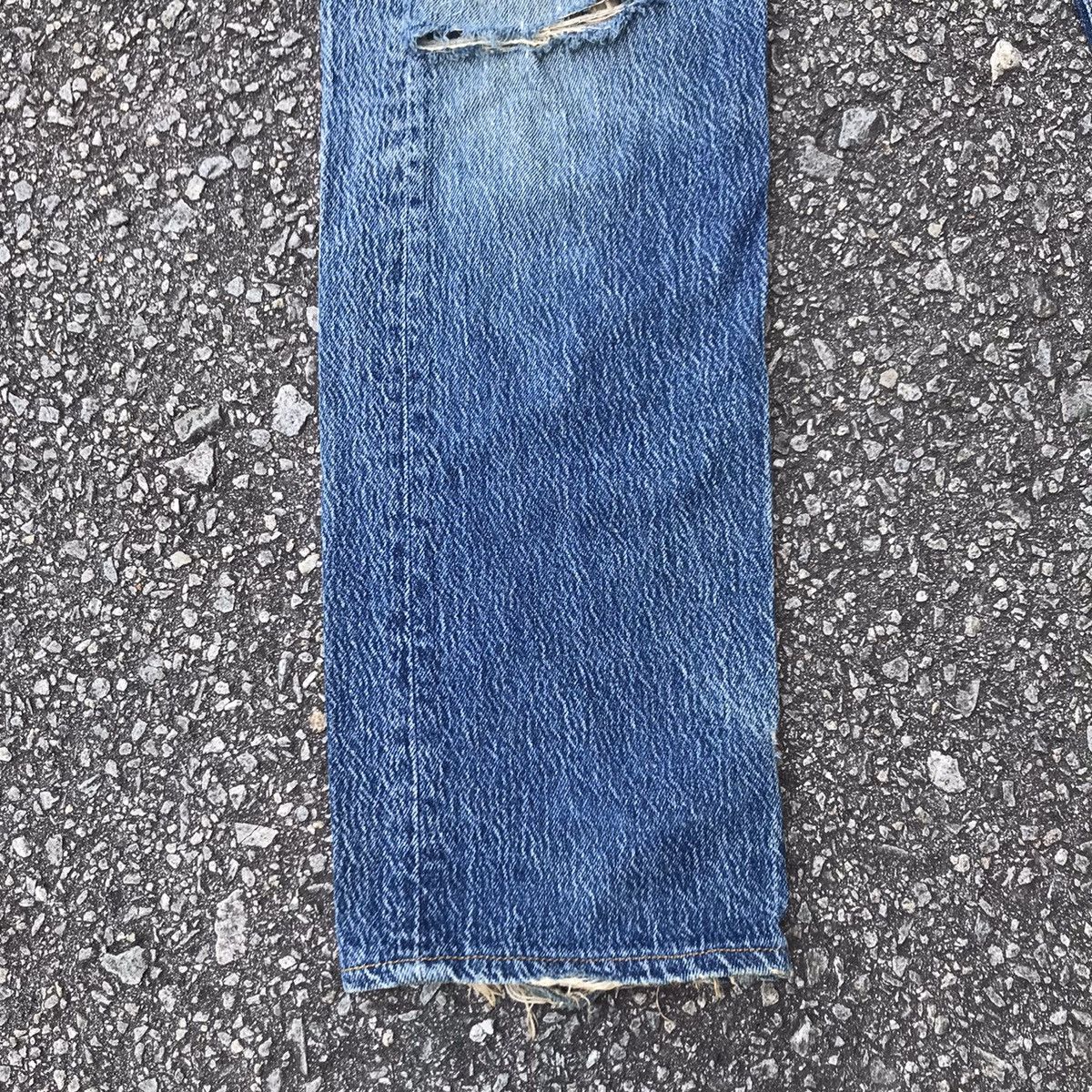 Levi's Vintage Levis 501 Stone Wash Thrashed Jeans Grunge Size US 30 / EU 46 - 7 Thumbnail