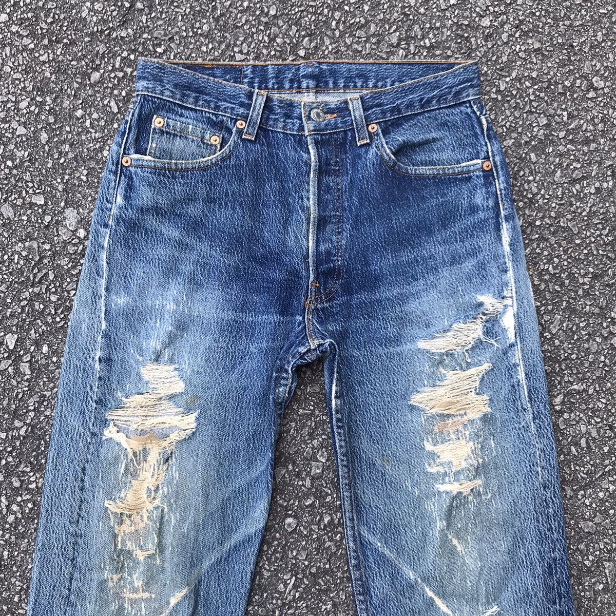 Levi's Vintage Levis 501 Stone Wash Thrashed Jeans Grunge Size US 30 / EU 46 - 3 Thumbnail