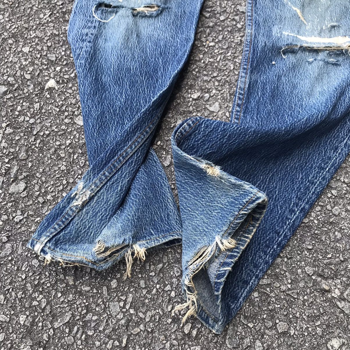 Levi's Vintage Levis 501 Stone Wash Thrashed Jeans Grunge Size US 30 / EU 46 - 16 Thumbnail