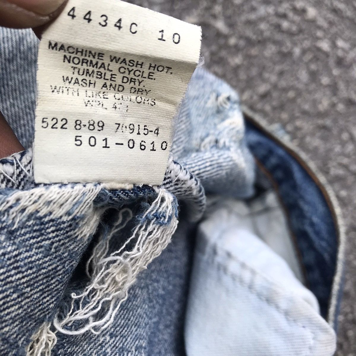 Levi's Vintage Levis 501 Stone Wash Thrashed Jeans Grunge Size US 30 / EU 46 - 18 Thumbnail