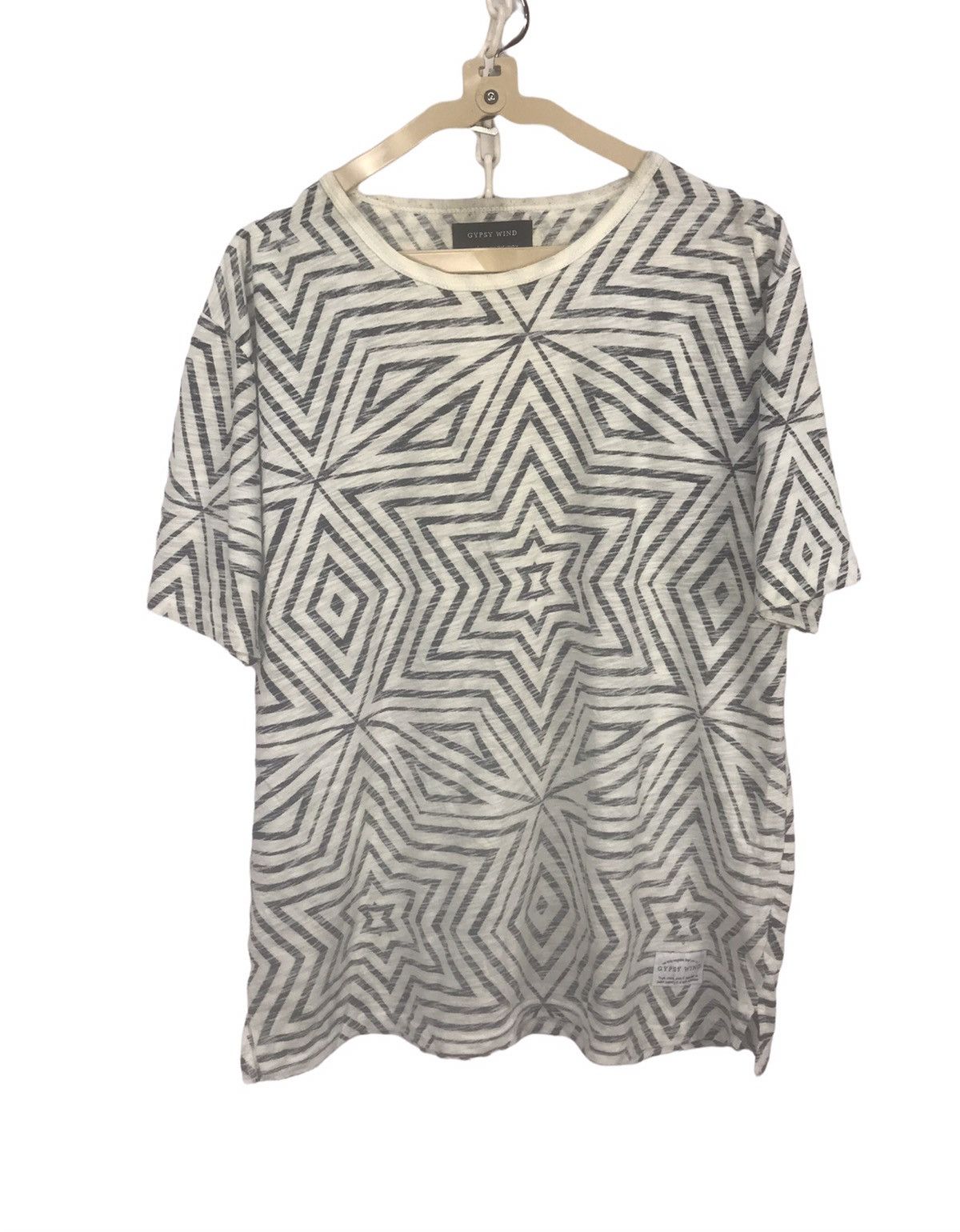 Japanese Brand Gypsy wind printed tshirt Size US L / EU 52-54 / 3 - 1 Thumbnail