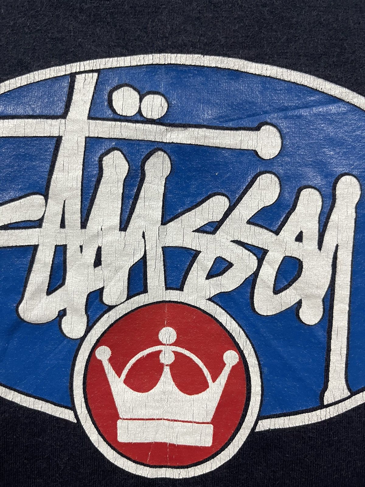 Stussy × Vintage Vintage 90s Stussy King Faded T Shirt Size US L / EU 52-54 / 3 - 3 Thumbnail