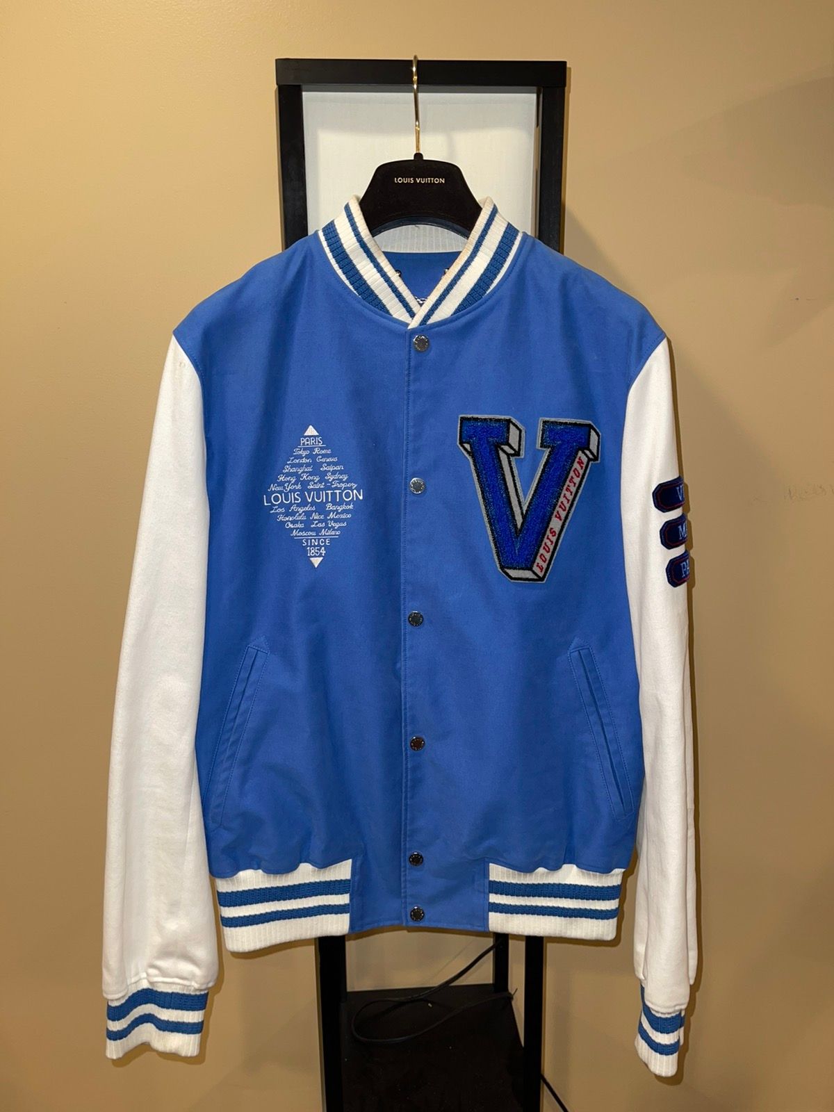 Louis Vuitton Vers 2024 Blue Jacket  Latest Stunning Blue Leather Jacket