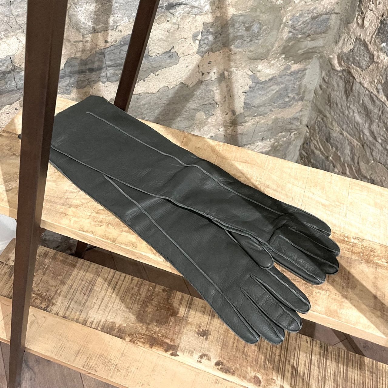 marni uniqlo gloves