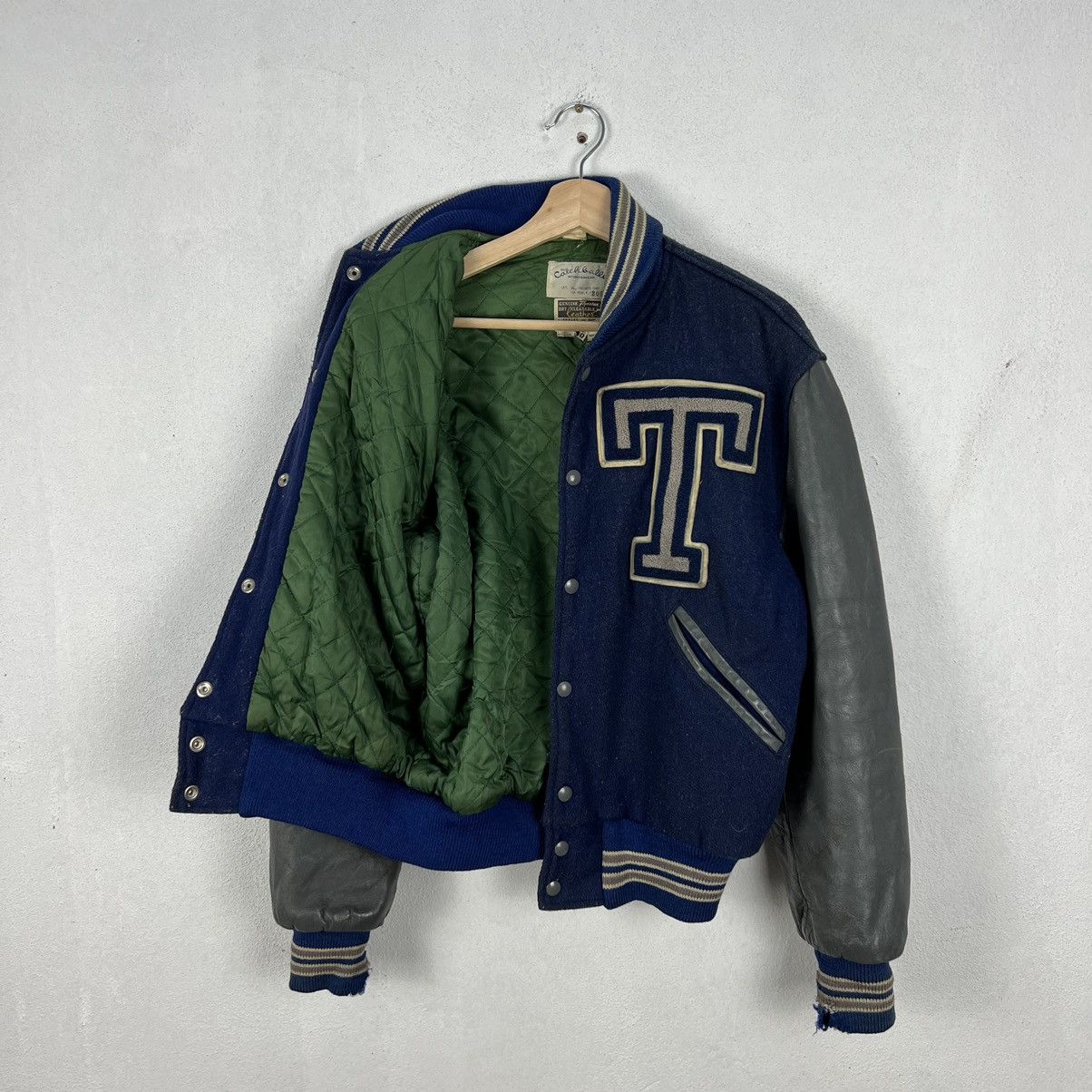 Vintage VINTAGE CATCHBALL SPORTSWEAR VARSITY JACKET BIG LOGO Size US M / EU 48-50 / 2 - 12 Thumbnail