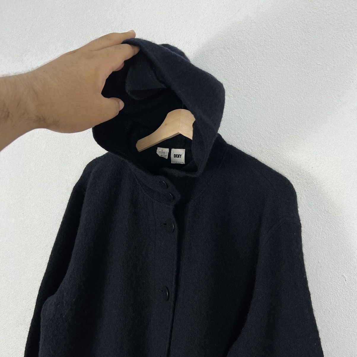 DKNY ULTIMATE BLACK OVERSIZE HOODIE JACKET DKNY Size US S / EU 44-46 / 1 - 7 Thumbnail